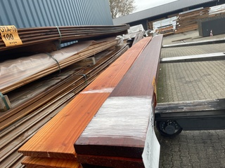 Ca. 4x Aziatisch ceder geschaafd, 26x155mm, lengte 1/300cm, 1/360cm, 2